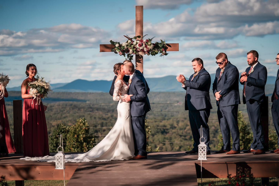 mountain view wedding venue in tennessee