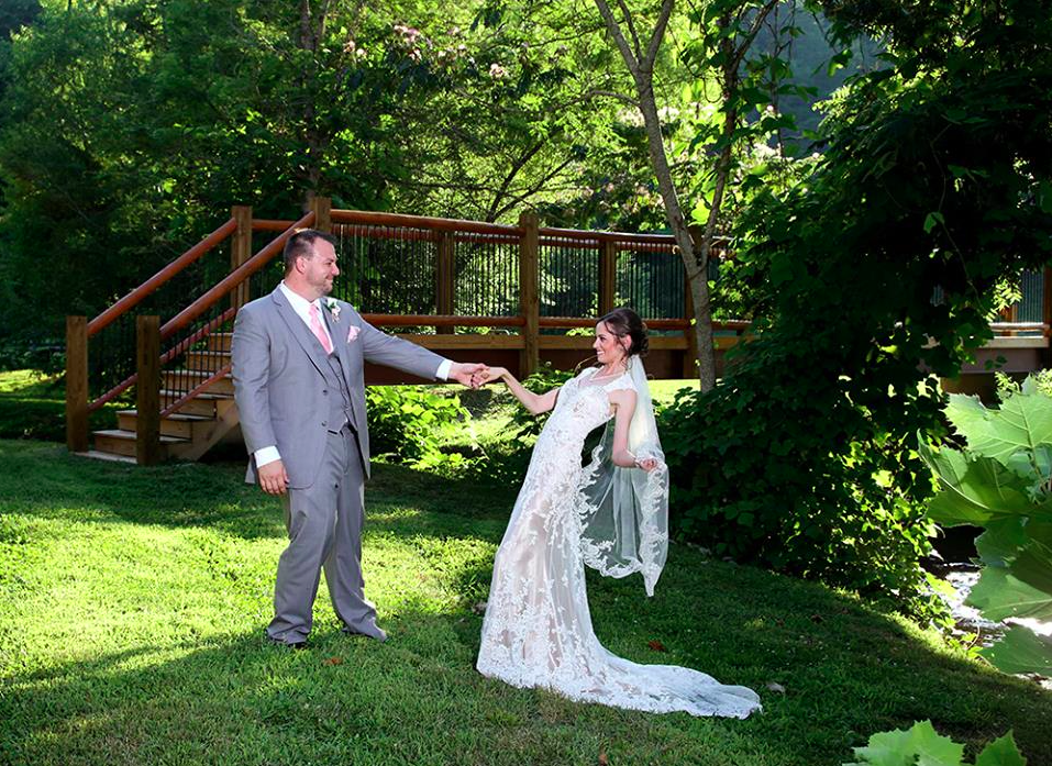 bride groom bridge